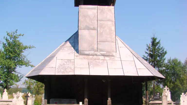 Biserica de lemn din Măzăroi - Stăneşti