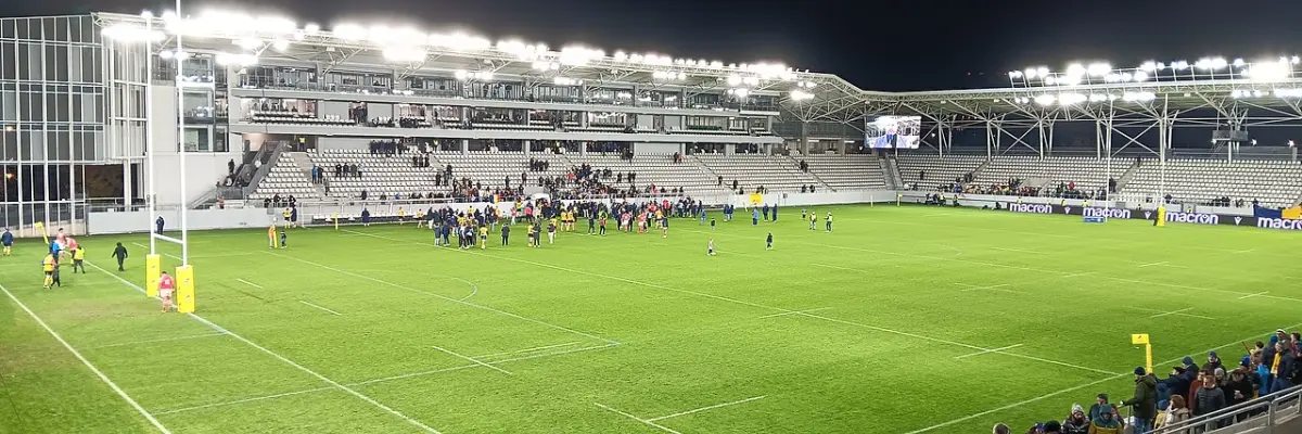 Stadionul Arcul de Triumf