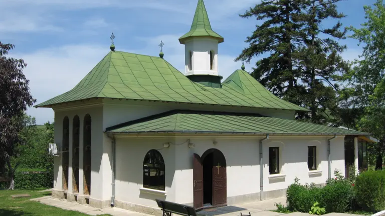 Mănăstirea Bucium - Comuna Bârnova