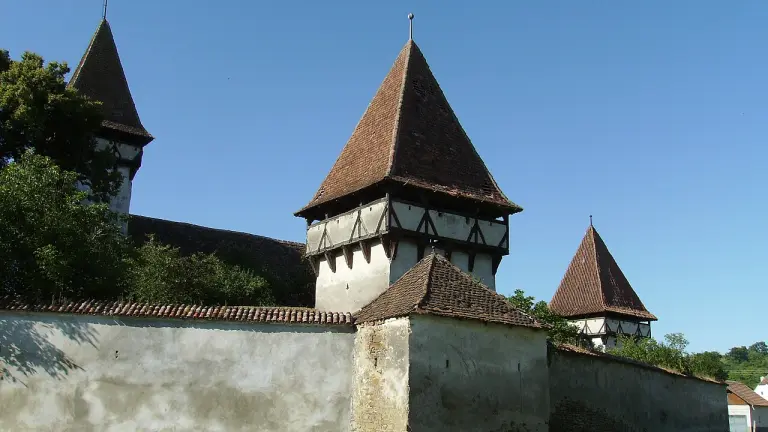 Biserica fortificată din Cincșor - Comuna Voila
