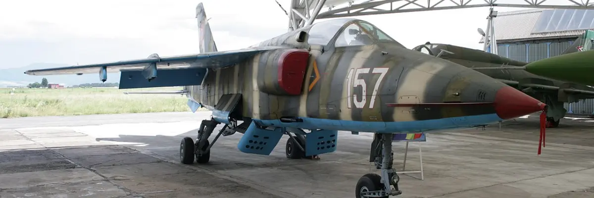 IAR-93