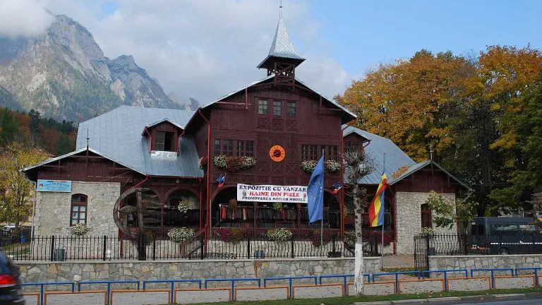 Centrul Cultural Aurel Stroe - Oraş Buşteni