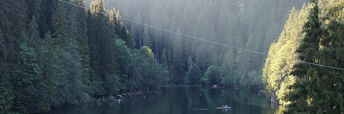 Lacul Roșu